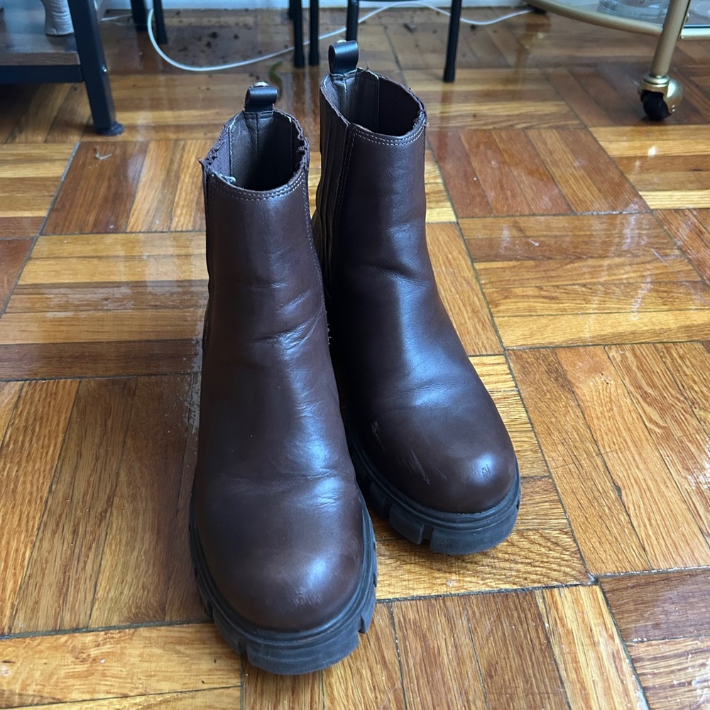 Steve Madden Brown Rankel Leather Lug Boots - Picture 4 of 14